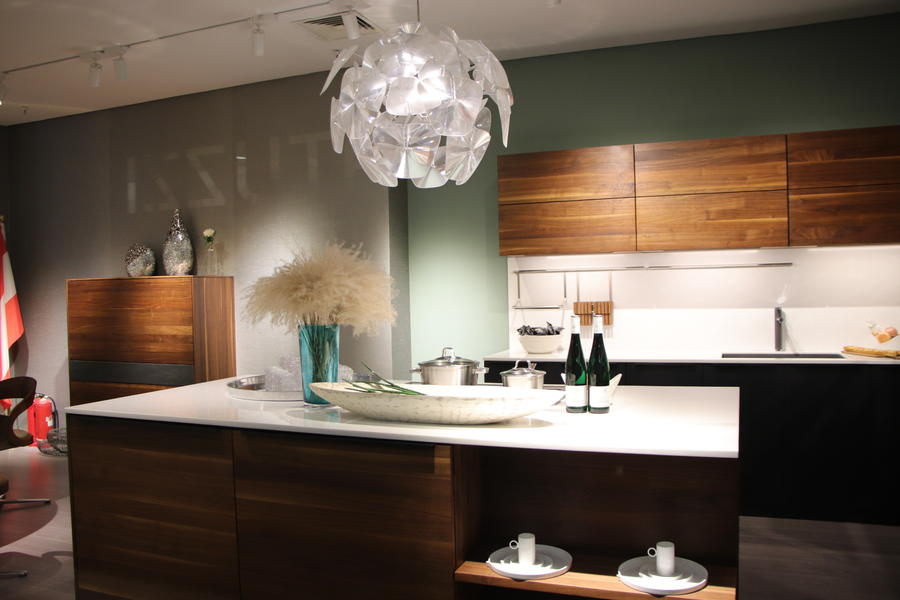 疫情打擊下，建材家居行業“預約式銷售” 將會逐步替代 “爆破式銷售”！(圖1)