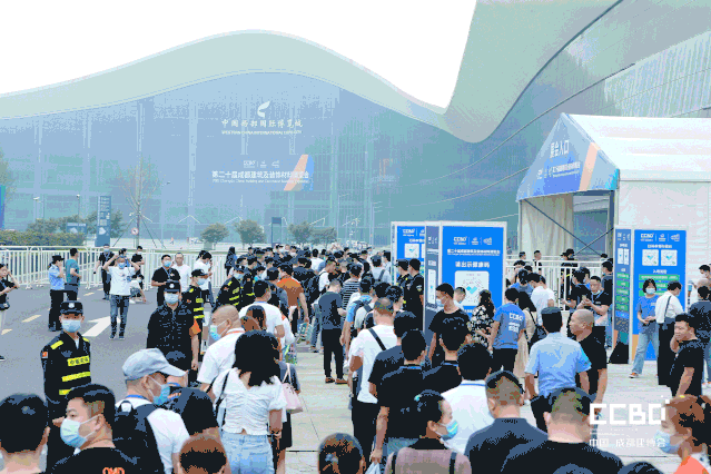 高定風(fēng)口下,巖板是否會(huì)成為瓷磚行業(yè)進(jìn)軍定制家居產(chǎn)業(yè)的“殺手锏”?(圖13) 高定風(fēng)口下,巖板是否會(huì)成為瓷磚行業(yè)進(jìn)軍定制家居產(chǎn)業(yè)的“殺手锏”?(圖13)